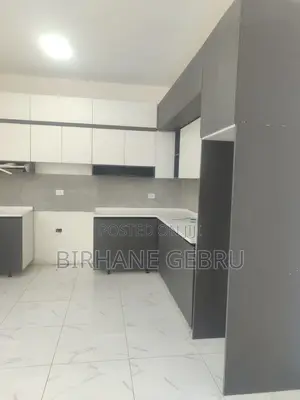 11bdrm House in G+3 House, Bole for rent