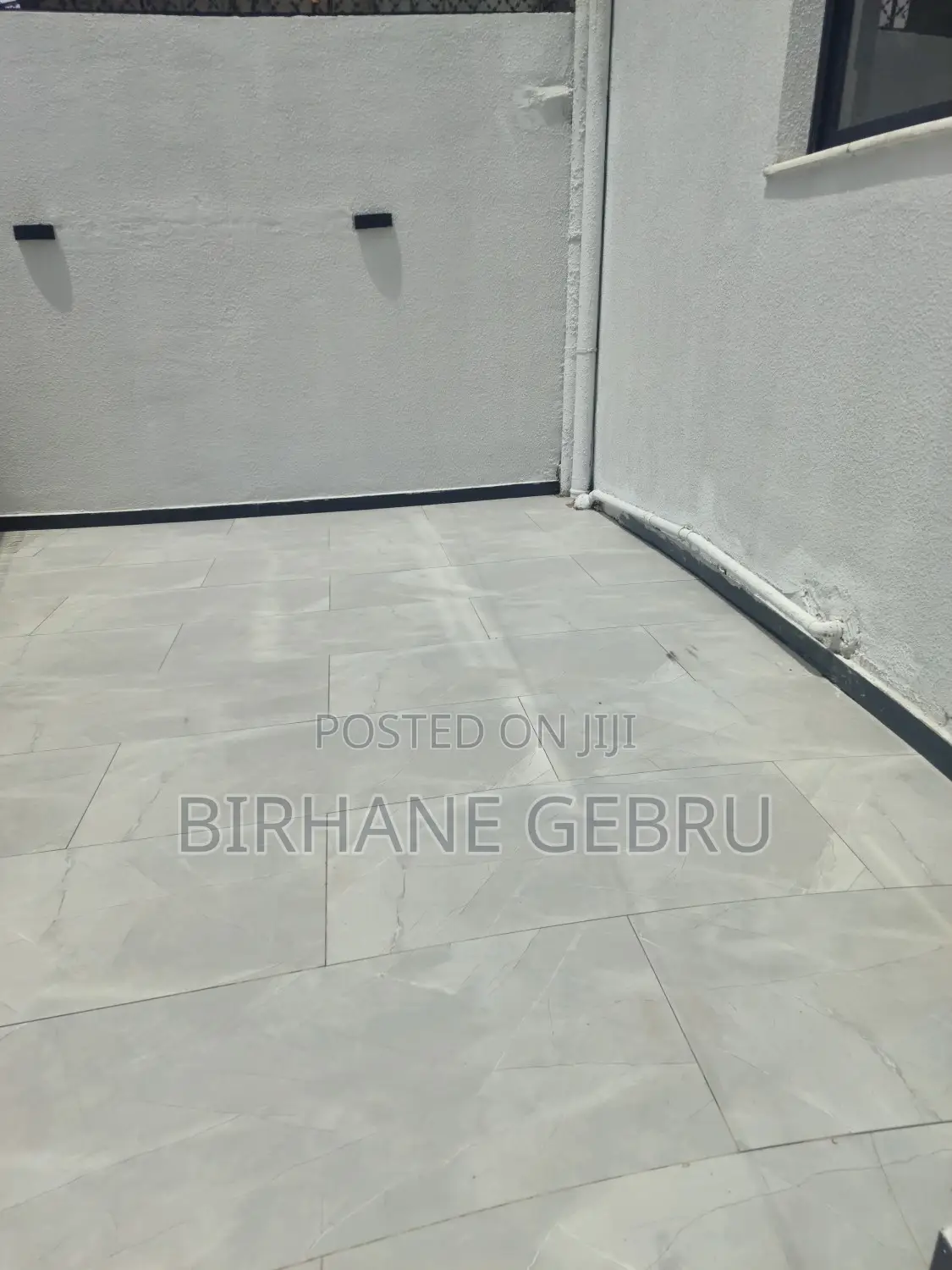 11bdrm House in G+3 House, Bole for rent