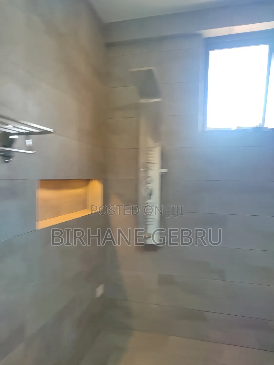 11bdrm House in G+3 House, Bole for rent