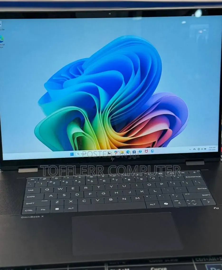 New Laptop HP OmniBook X Flip 16" 16GB Intel Core Ultra 7 SSD 1T