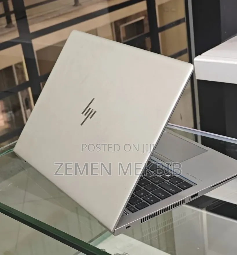 New Laptop HP EliteBook 840 8GB Intel Core i5 SSD 512GB