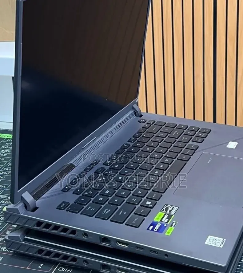 New Laptop Asus 16GB Intel Core i9 SSD 1T