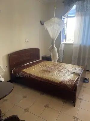 Bed 150 Size Almost New