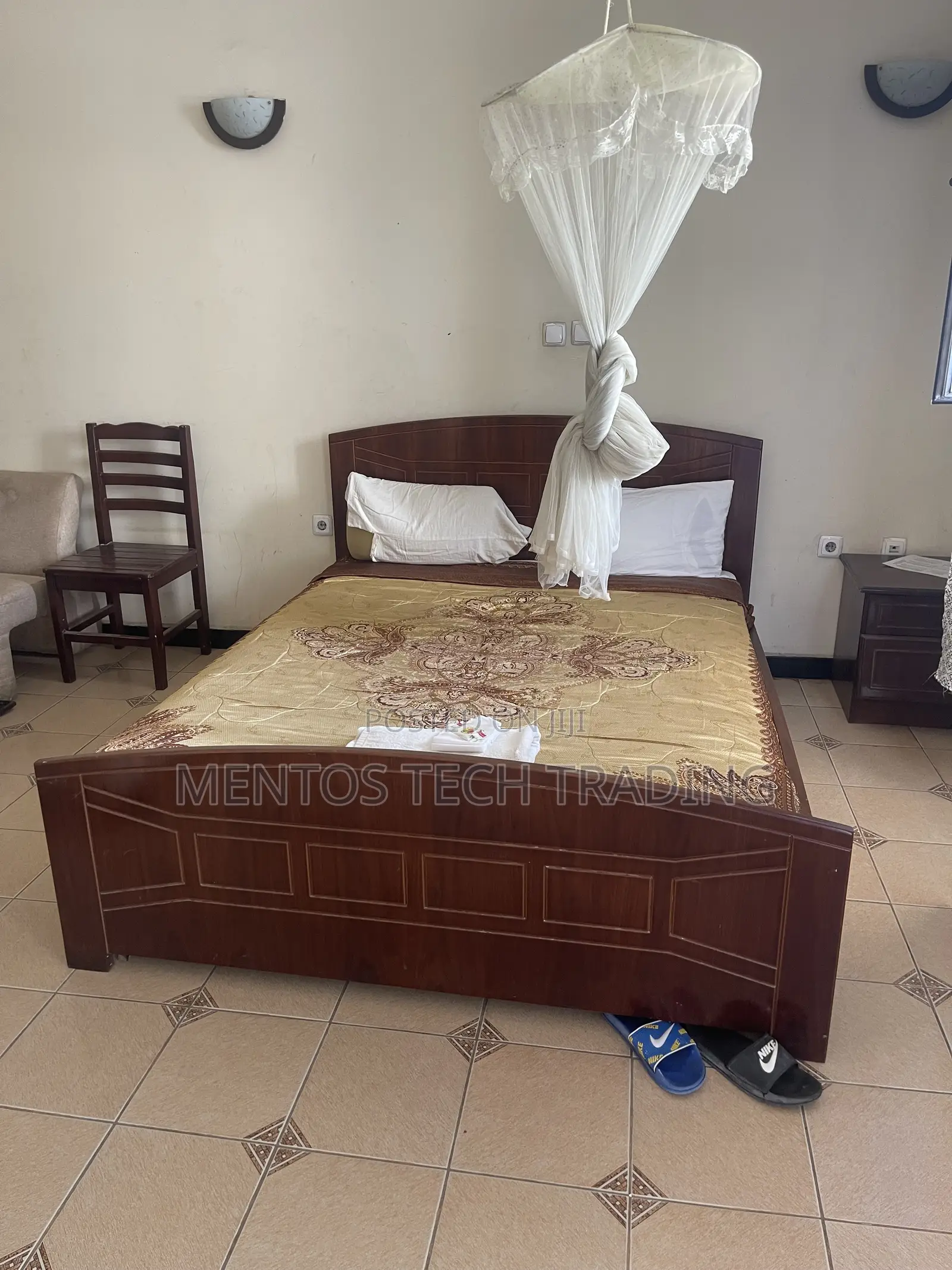 Bed 150 Size Almost New