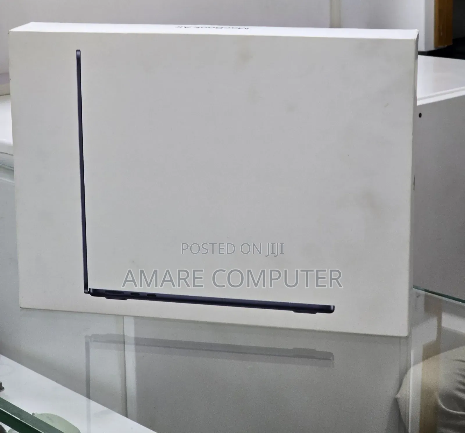 New Laptop Apple MacBook Air 2026 M5 13-inch 16GB Apple M5 SSD 512GB