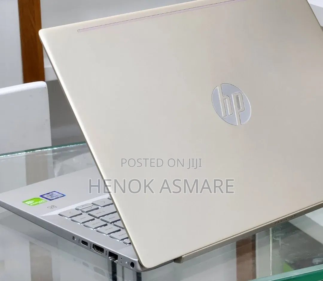 New Laptop HP Pavilion 14 8GB Intel Core i5 SSD 512GB