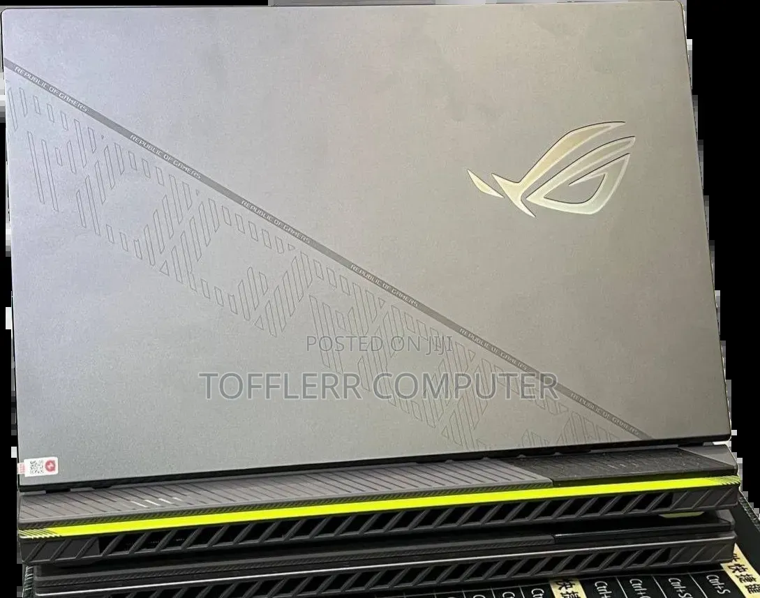 New Laptop Asus ROG Strix G15 16GB Intel Core i9 SSD 1T