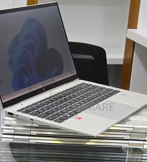 New Laptop HP EliteBook x360 1040 G7 16GB Intel Core i7 SSD 512GB