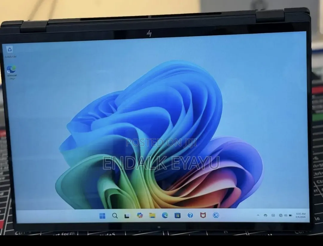 New Laptop HP OmniBook 7 16" 16GB Intel Core Ultra 7 SSD 1T