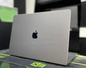 New Laptop Apple MacBook Pro M1 16GB Apple M1 Pro SSD 512GB