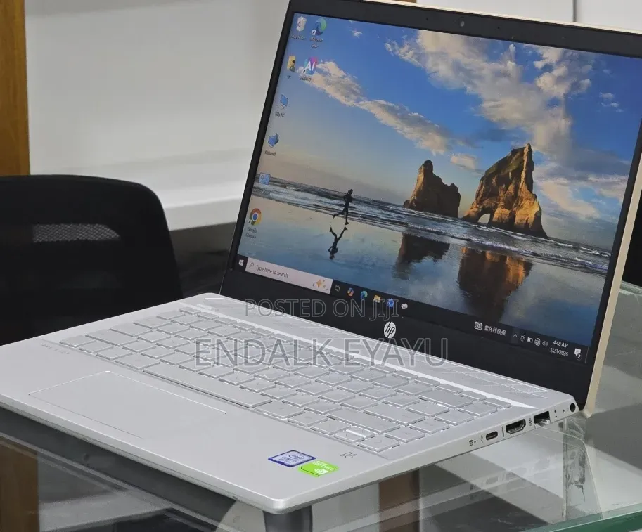 New Laptop HP Pavilion 14 8GB Intel Core i7 SSD 512GB
