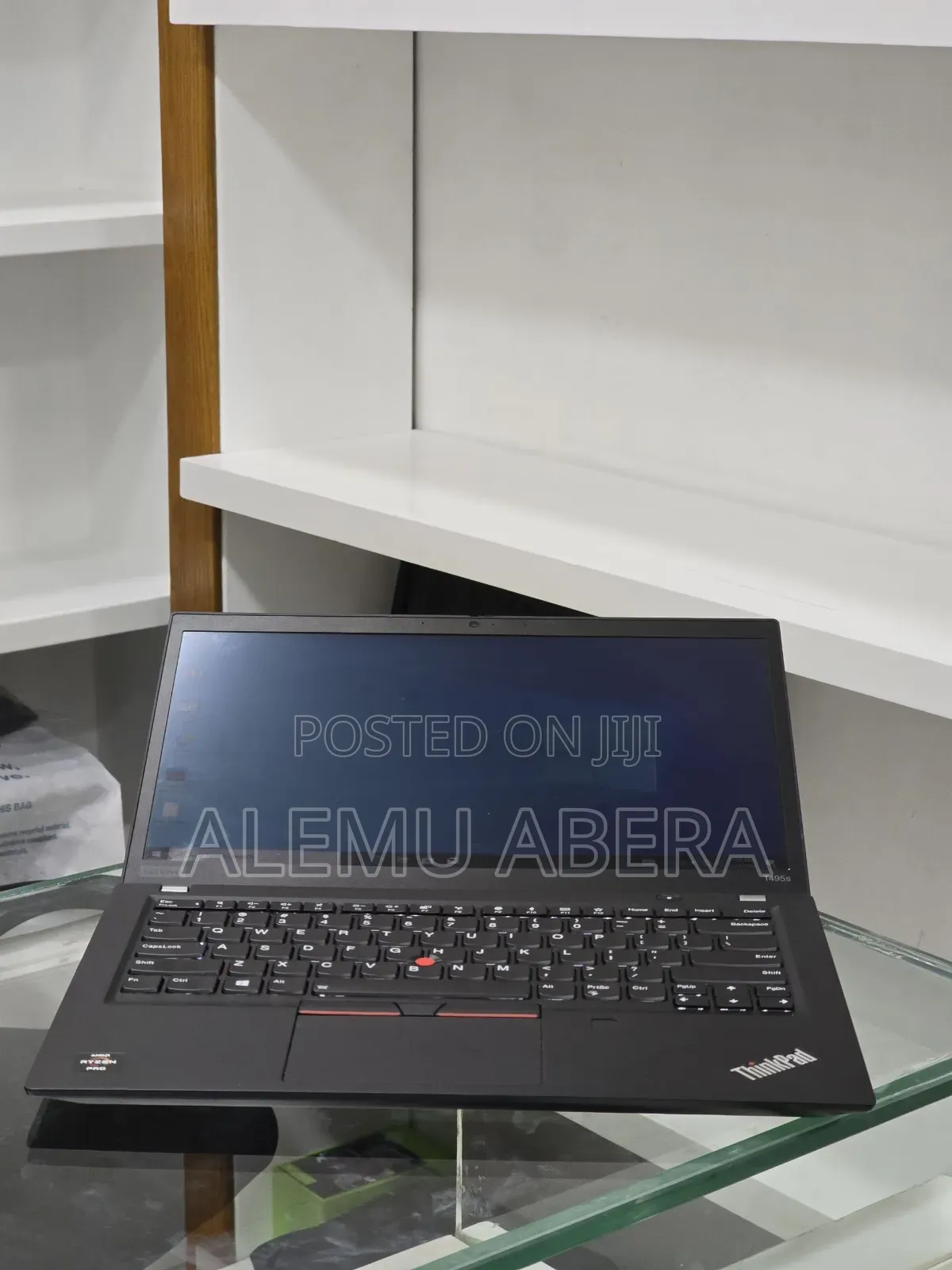 New Laptop Lenovo ThinkPad t495s 16GB AMD Ryzen 7 SSD 512GB