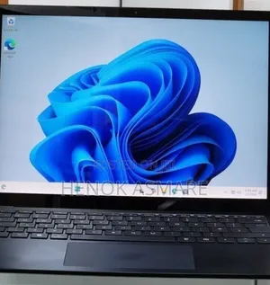 New Laptop Microsoft Surface 16GB Intel Core i7 SSD 512GB