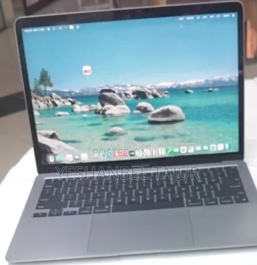 New Laptop Apple MacBook Air 2020 M1 8GB Apple M1 SSD 256GB