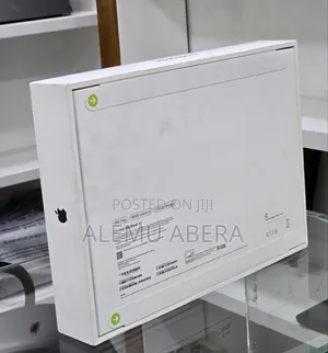 New Laptop Apple MacBook Air 2026 M5 13-inch 16GB Apple M5 SSD 512GB