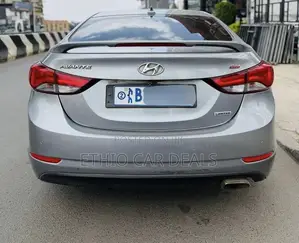 Hyundai Avante 2015 Silver