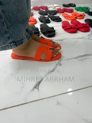 Trendy Classic Sendals