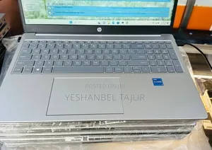 New Laptop HP Stream Notebook 16GB Intel Core i7 SSD 1T