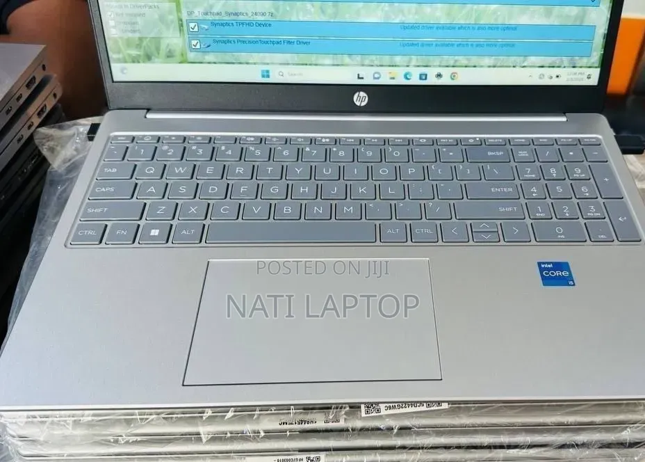 New Laptop HP Stream Notebook 16GB Intel Core i7 SSD 1T