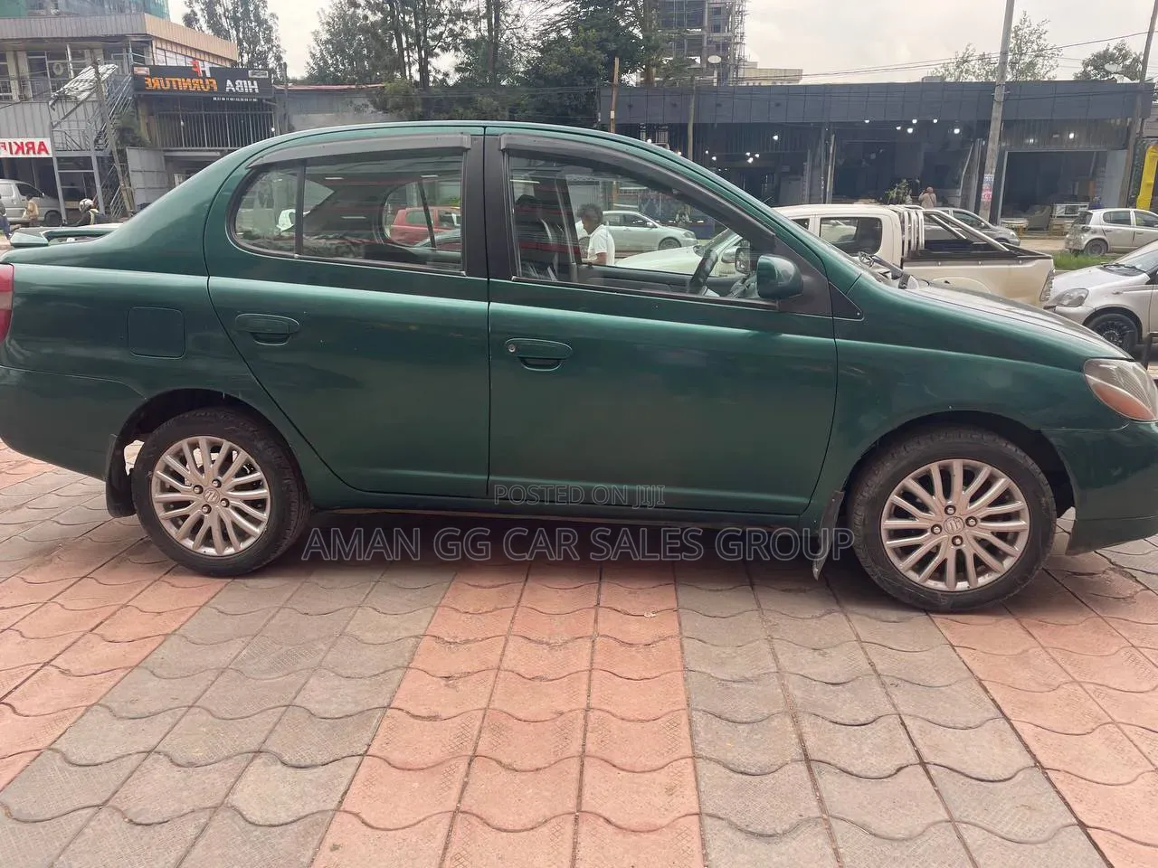 Toyota Platz 2002 Green