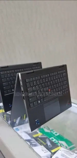 New Laptop Lenovo ThinkPad Yoga 16GB Intel Core i7 SSD 512GB