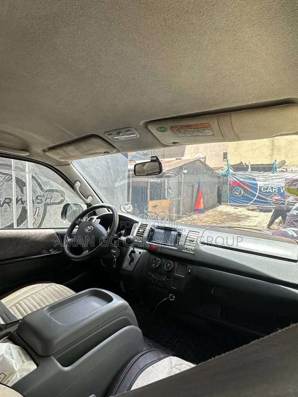 Toyota HiAce 2007 Silver
