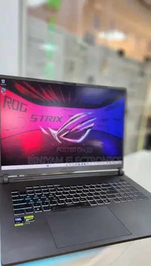 New Laptop Asus ROG Strix G17 32GB Intel Core Ultra 9 SSD 2T