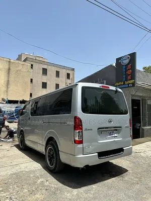 Toyota HiAce 2007 Silver