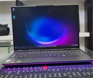 New Laptop Lenovo Legion 5 16GB AMD Ryzen 9 SSD 1T