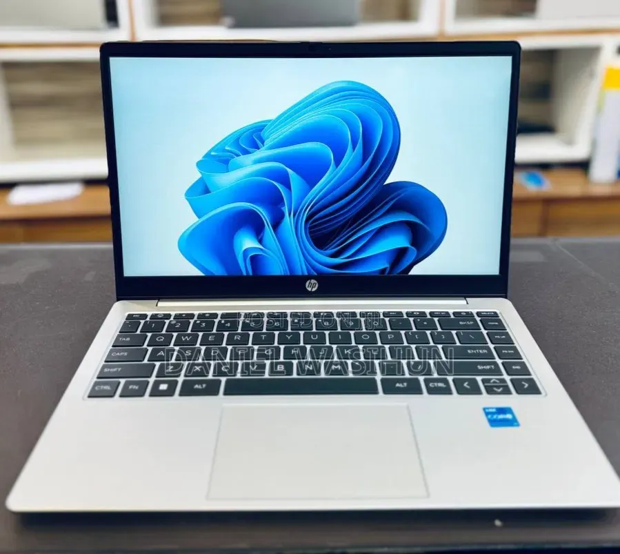 New Laptop HP Stream Notebook 16GB Intel Core i5 SSD 512GB