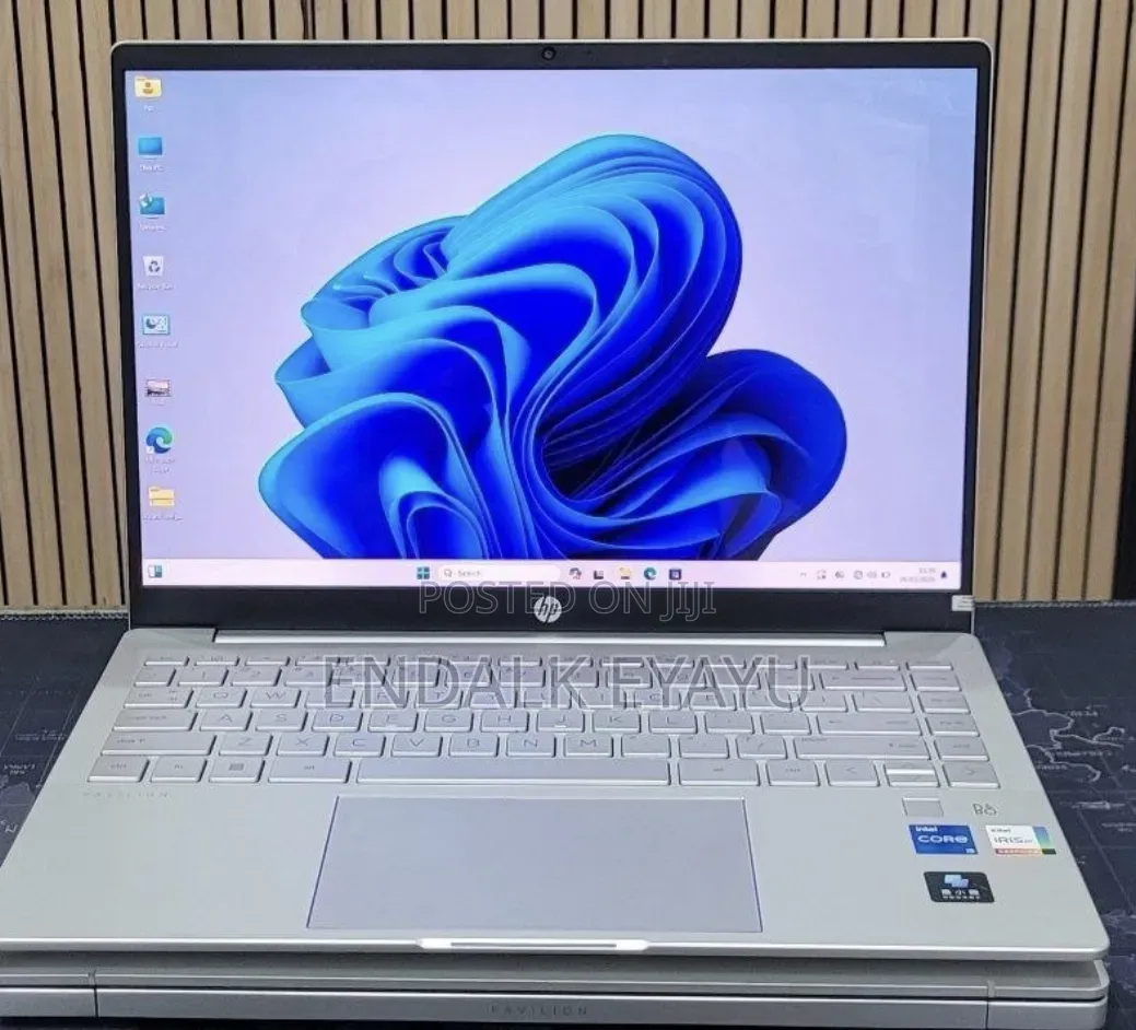 New Laptop HP 16GB Intel Core i5 SSD 512GB