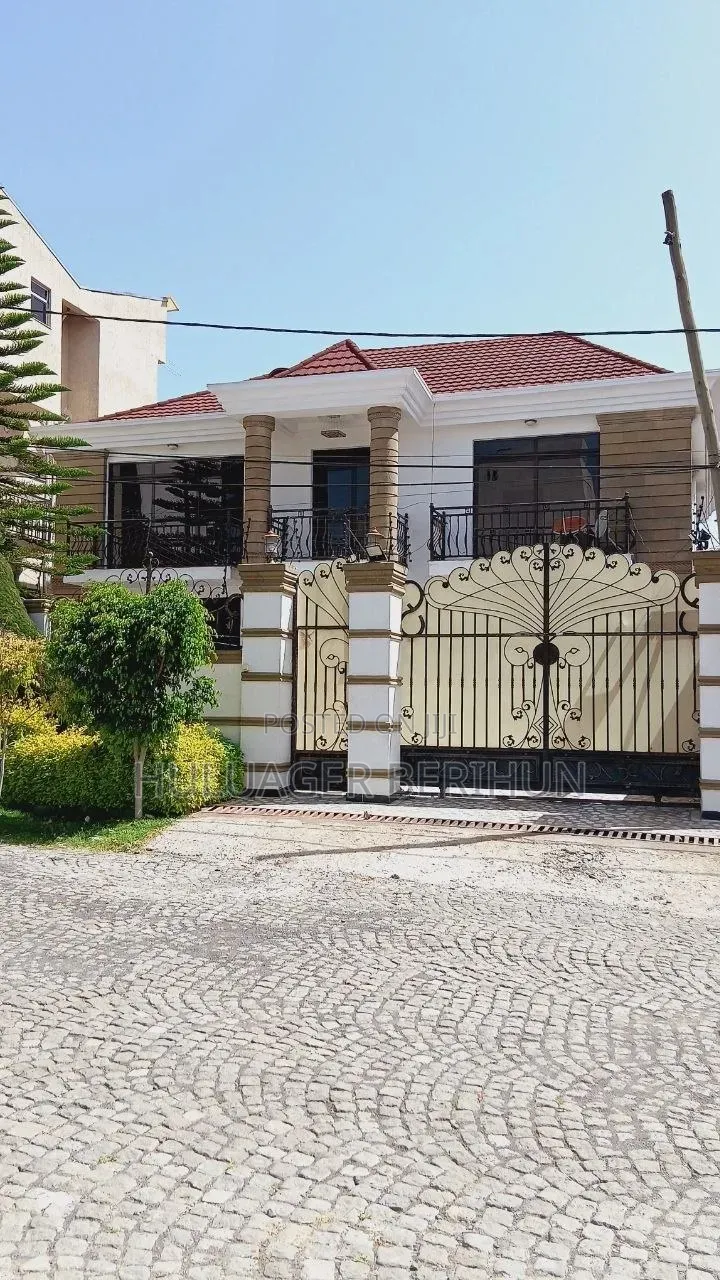 Furnished 4bdrm House in Bole for sale