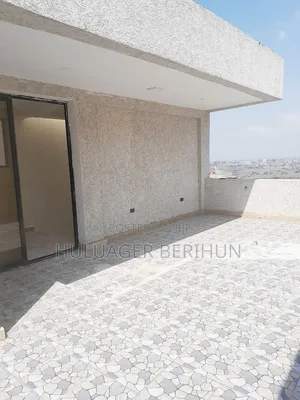 6bdrm Apartment in Bole for sale