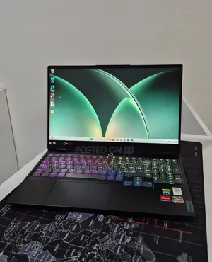 New Laptop Lenovo Legion Slim 5 16GB AMD Ryzen 7 SSD 512GB