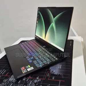 New Laptop Lenovo Legion 7 16GB AMD Ryzen 7 SSD 512GB