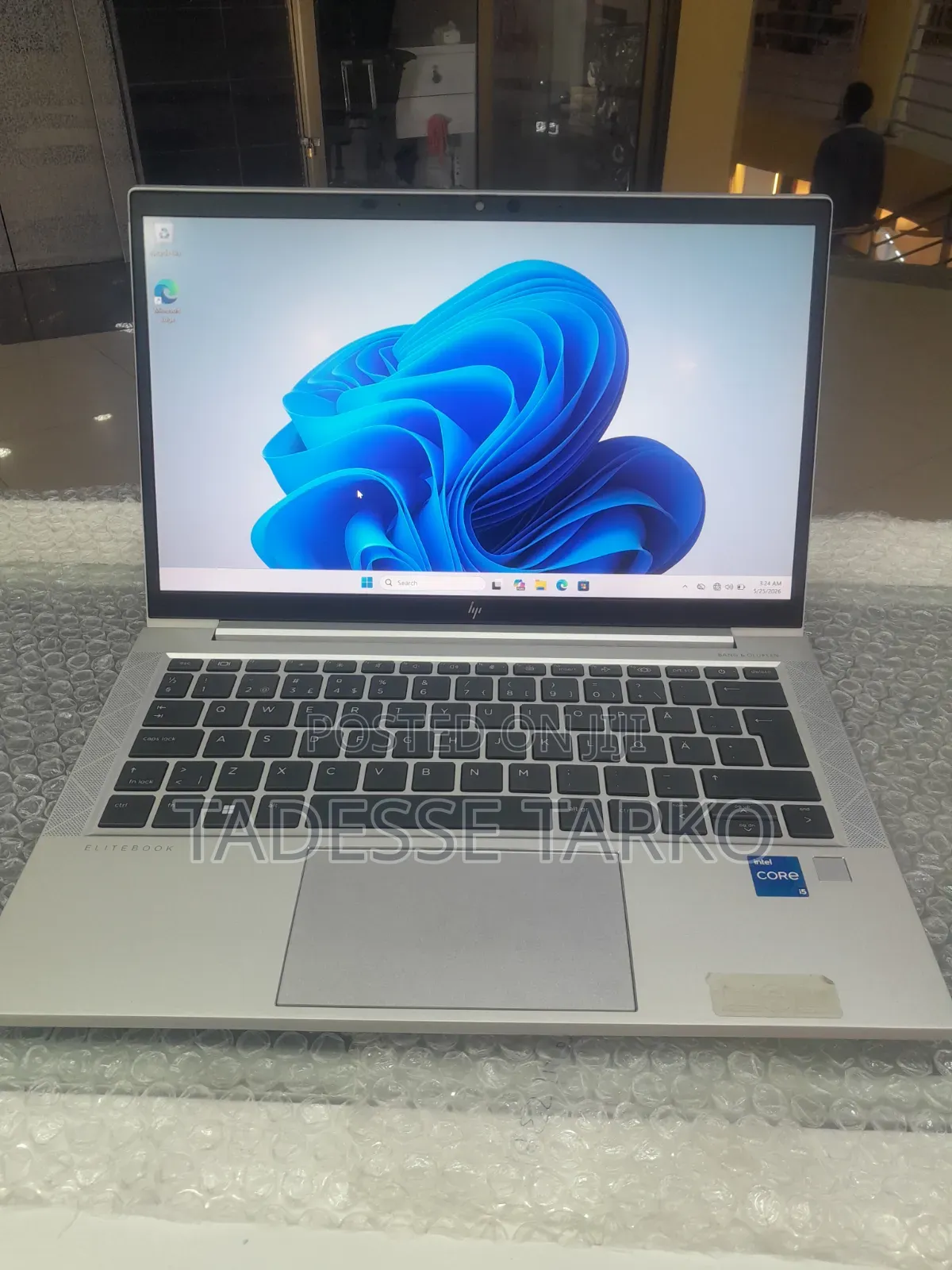New Laptop HP EliteBook 830 G8 16GB Intel Core i5 SSD 512GB