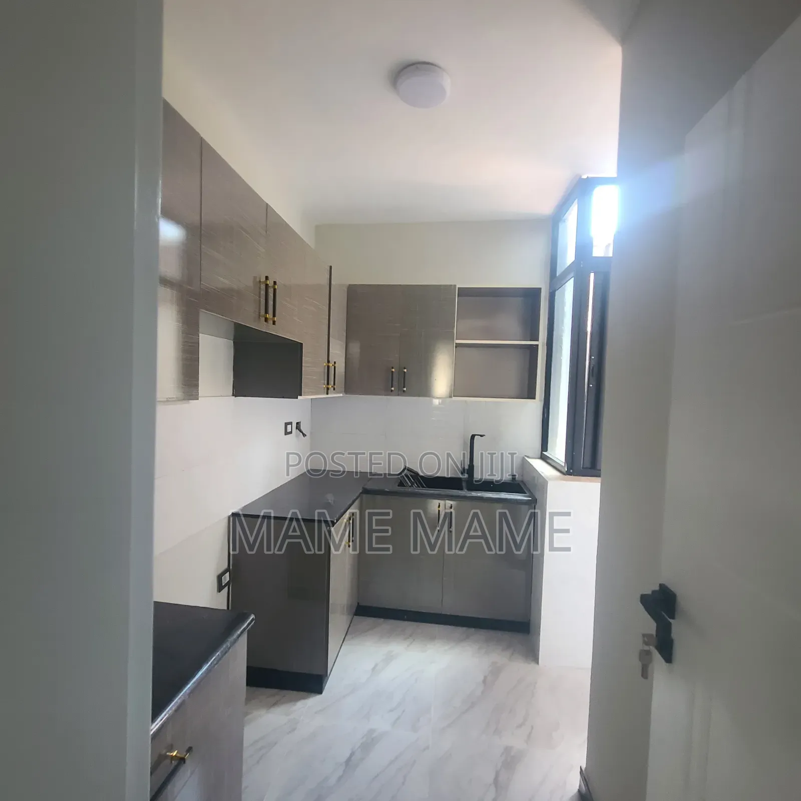3bdrm Apartment in Addis Abeba, Bole for rent