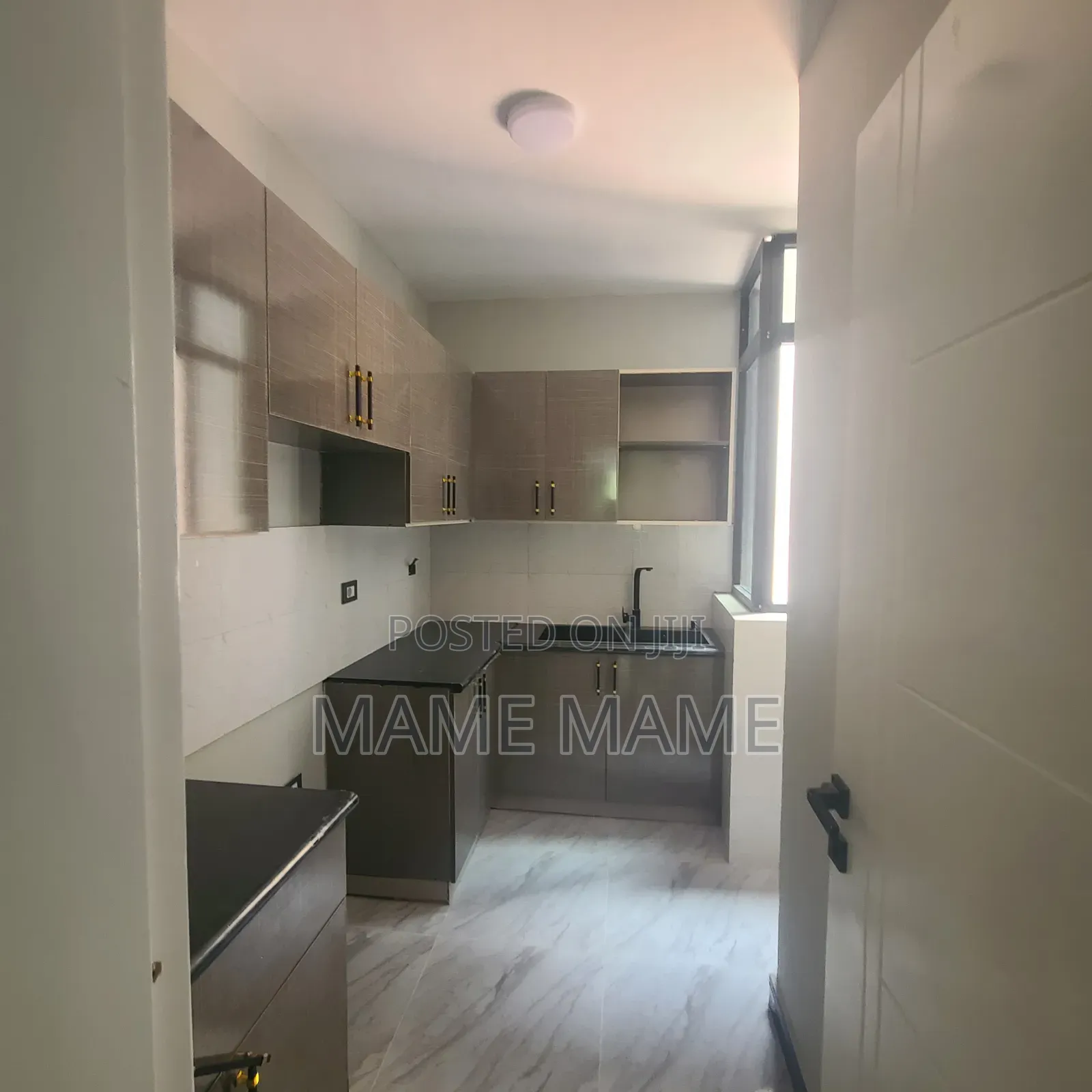 3bdrm Apartment in Addis Abeba, Bole for rent