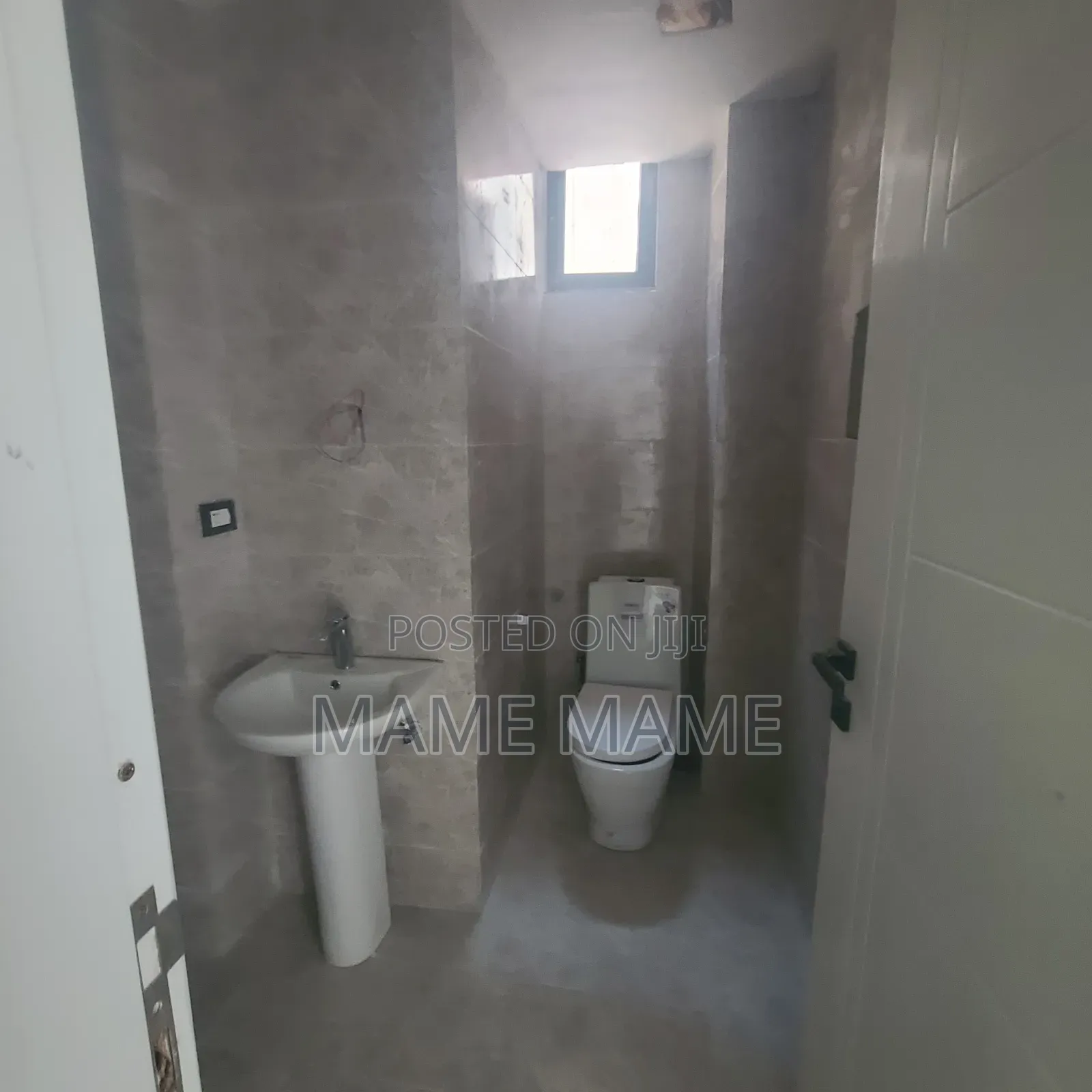 3bdrm Apartment in Addis Abeba, Bole for rent