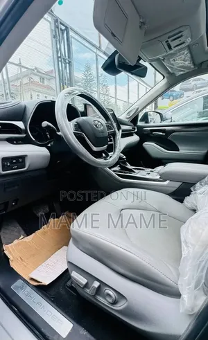 New Toyota Highlander 2024 Silver