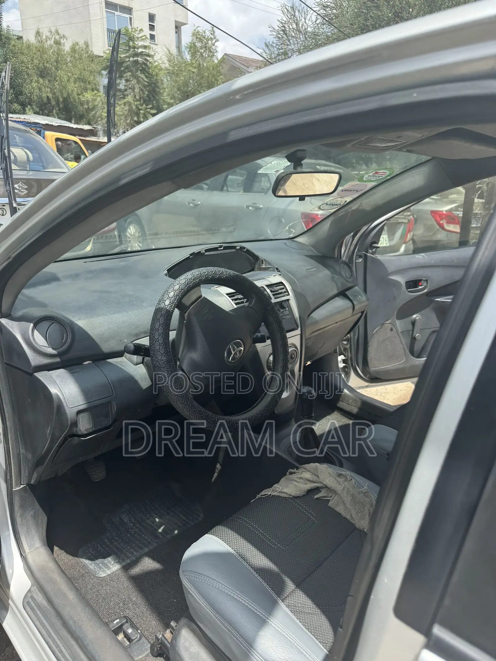 Suzuki Dzire 2022 Silver