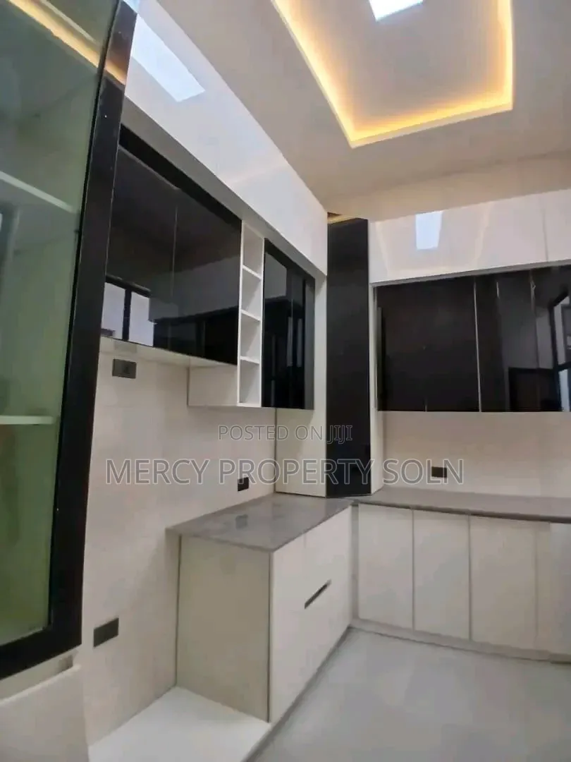 3bdrm House in Bole for sale