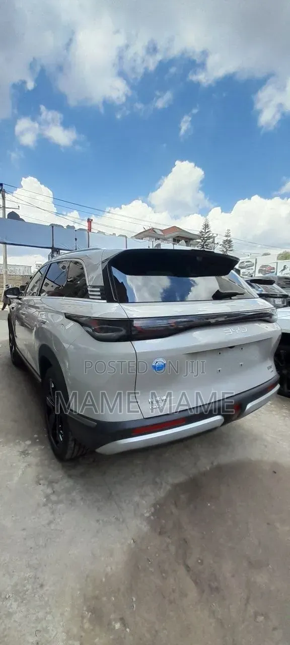 New BYD Sealion 7 DM 2025 Gray