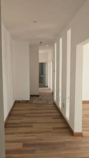 Furnished 3bdrm Apartment in Global Hotel, Kirkos for sale