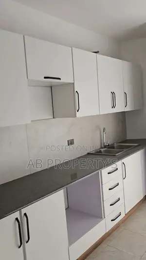 Furnished 3bdrm Apartment in Global Hotel, Kirkos for sale