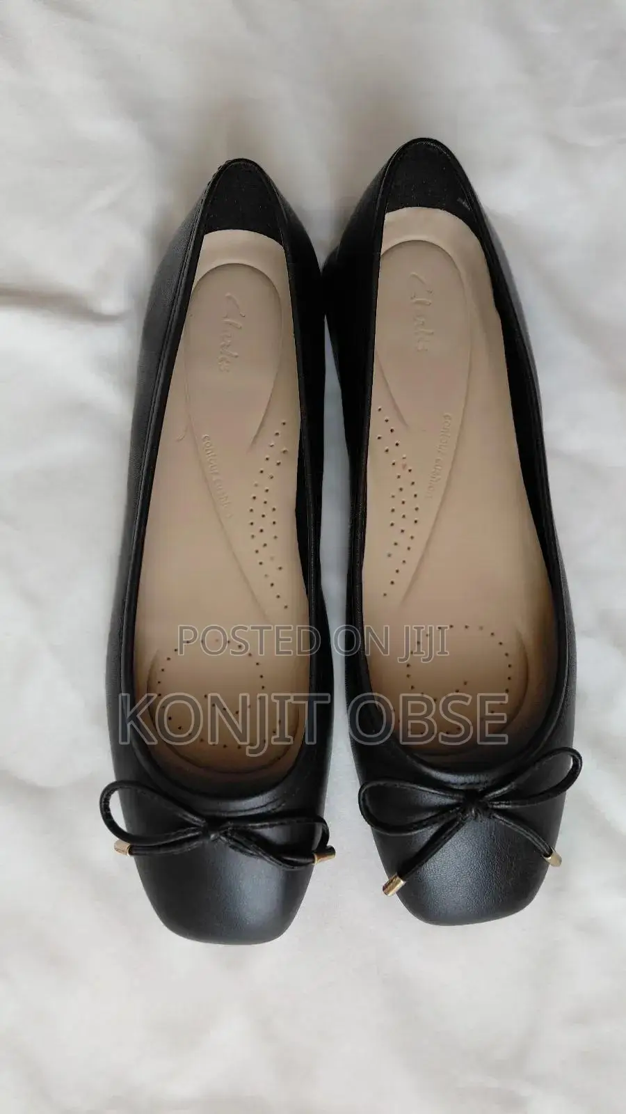 Original Clarks Black Leather Flats Size 39 – Brand New