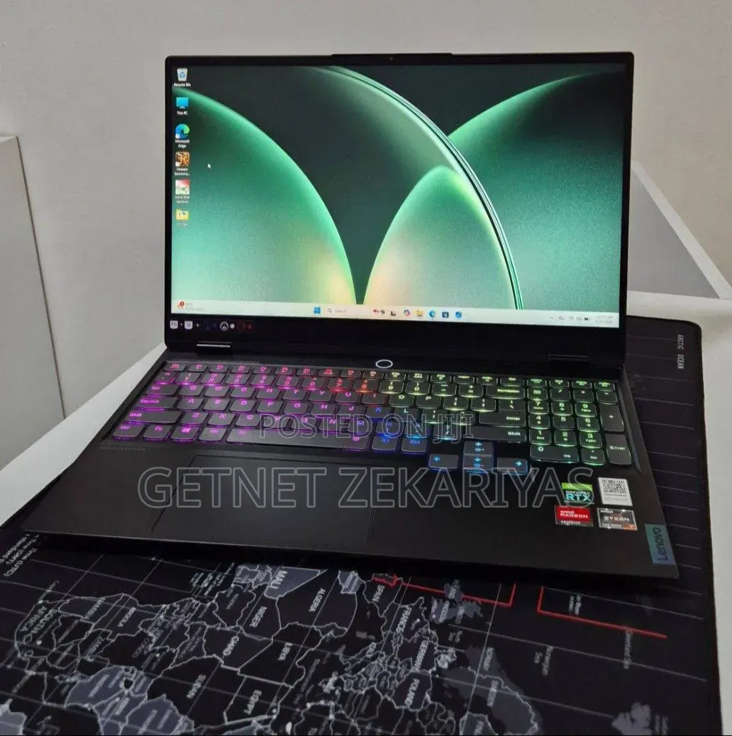 New Laptop Lenovo Legion 7 16GB AMD Ryzen 7 SSD 512GB