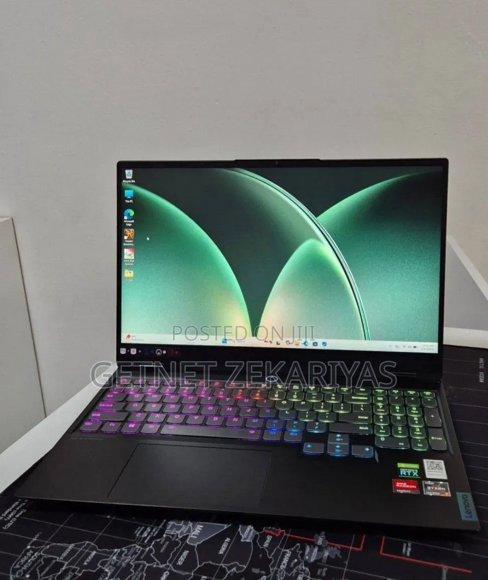 New Laptop Lenovo Legion 7 16GB AMD Ryzen 7 SSD 512GB