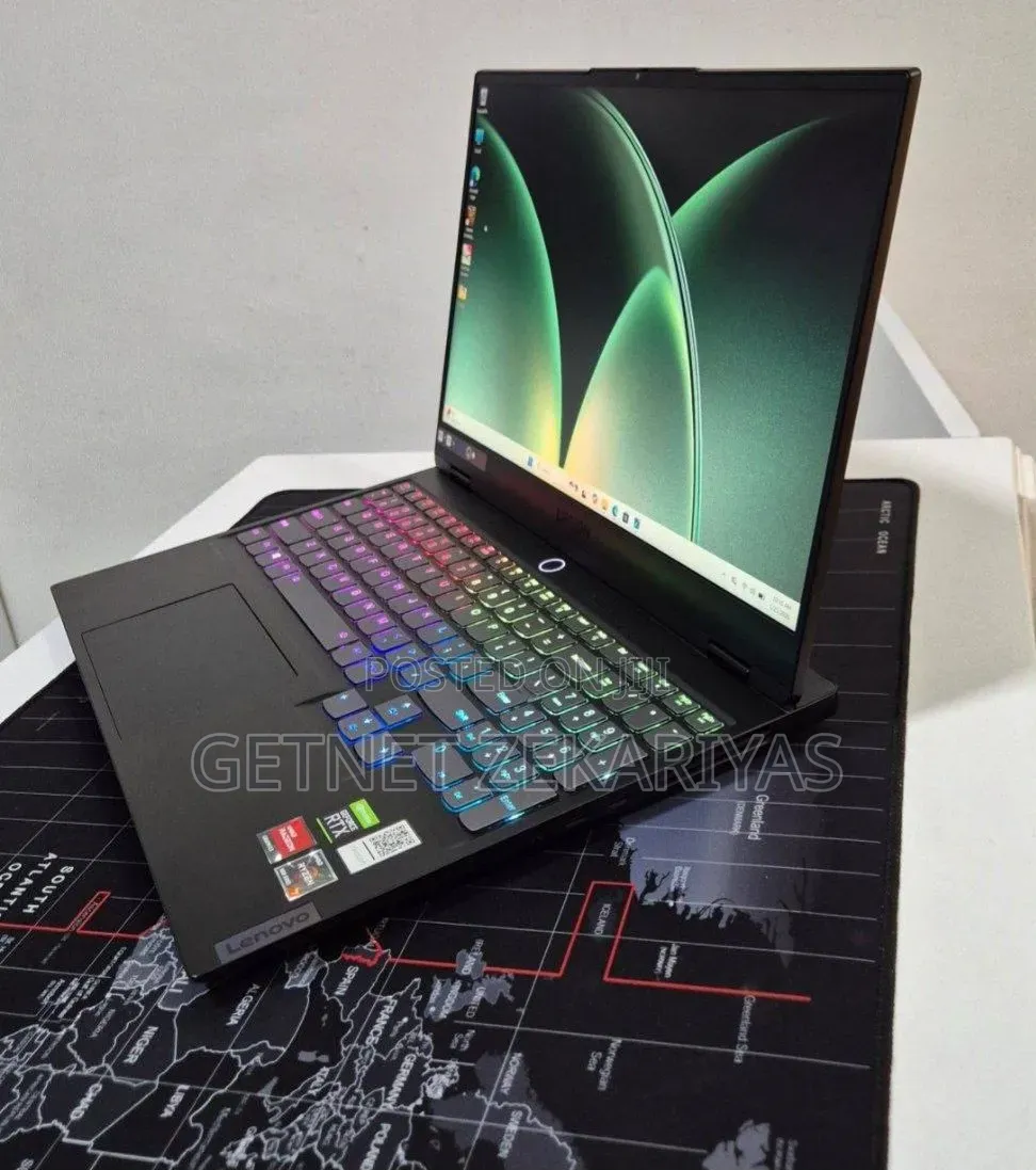 New Laptop Lenovo Legion 7 16GB AMD Ryzen 7 SSD 512GB