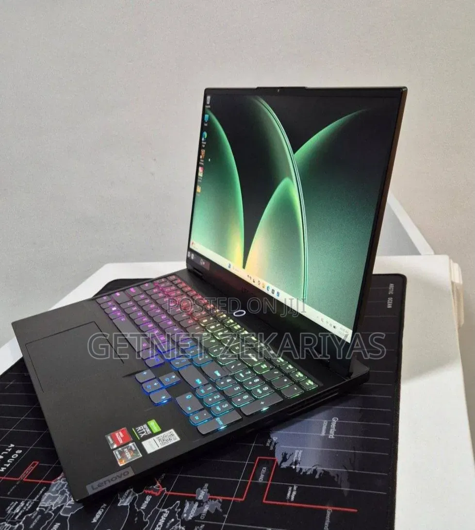 New Laptop Lenovo Legion 7 16GB AMD Ryzen 7 SSD 512GB